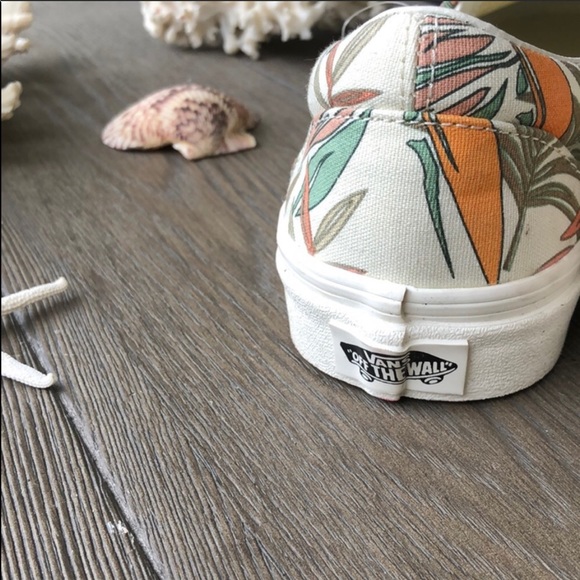 🍃VANS CALIFORNIA FLORAL🍃 - Picture 8 of 8